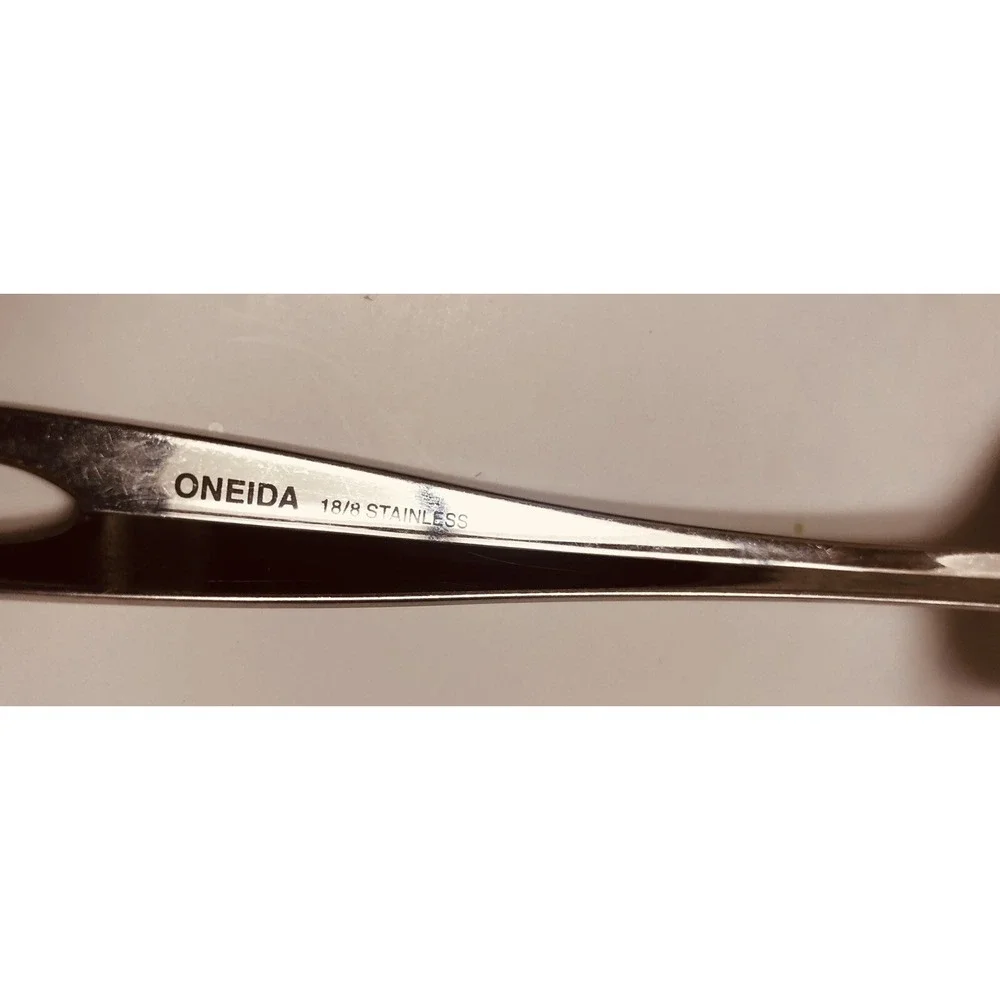 Vintage Oneida 18/8 Stainless 3 Slot 10.5